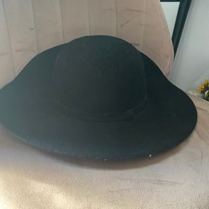 Wide Brim Black Hat